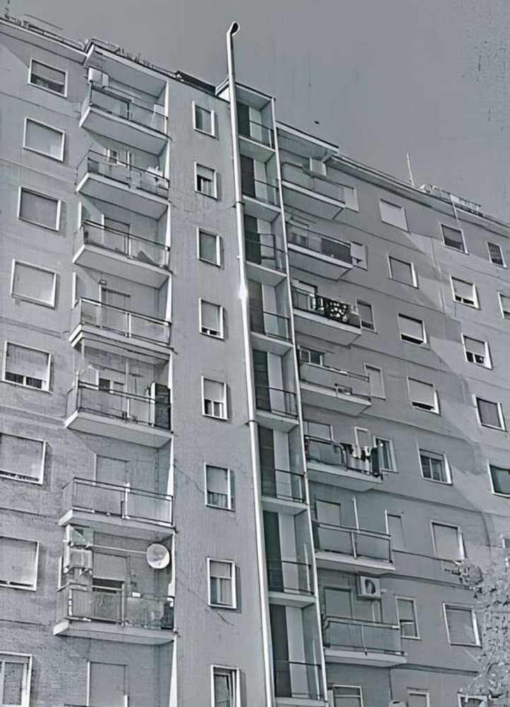 Apartamento de 3 divisões em Motta Visconti, Italy N.º 4057