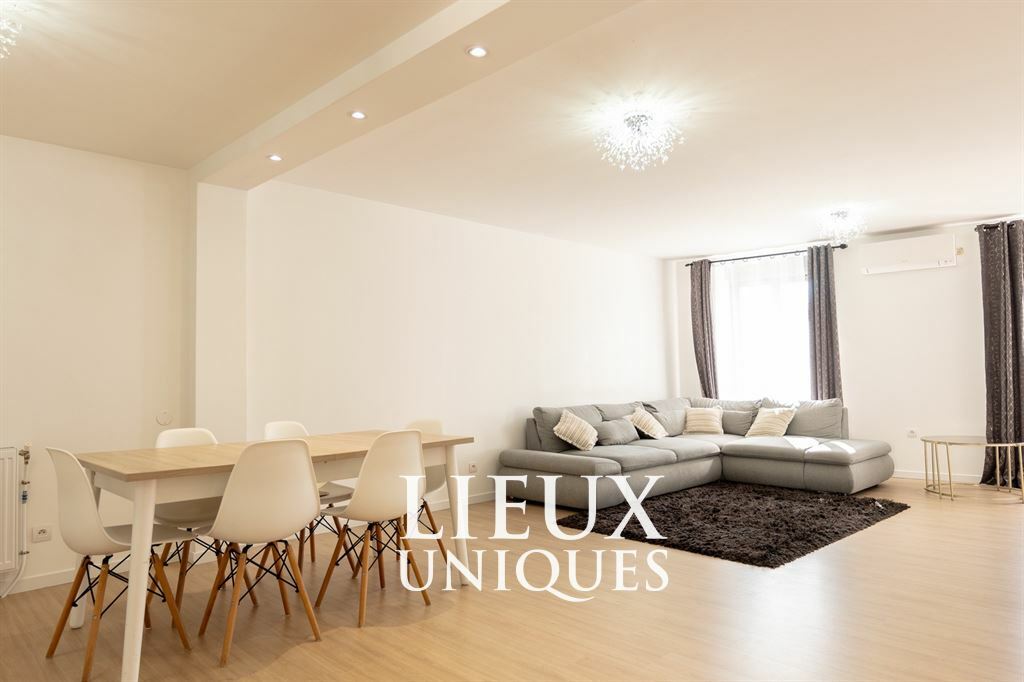 6 chambres Maison à Blois, France No. 56777