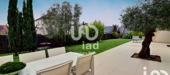 4 chambres Maison à Saint-Cyr-sur-Loire, France No. 48174 2