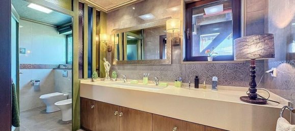 4 bedrooms House in Funchal, Portugal No. 104170 23