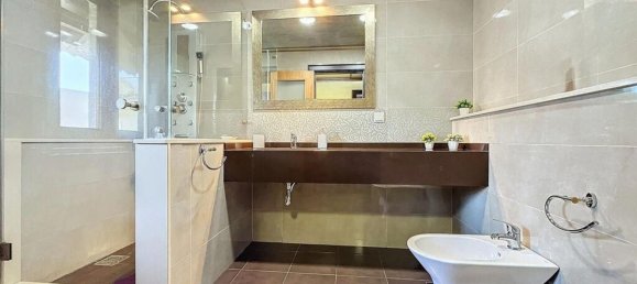 4 bedrooms House in Funchal, Portugal No. 104170 22