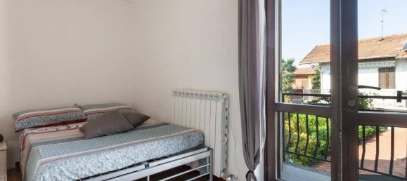 2 bedrooms Apartment in Gallarate, Italy No. 356278 3