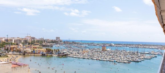 3 bedrooms Apartment in Torrevieja, Spain No. 144263 3