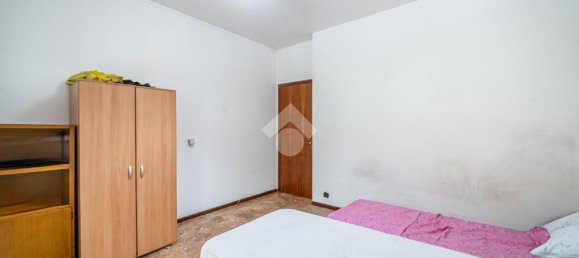 3 Schlafzimmer Wohnung in Quattro Castella, Italy, Nr. 329191 14