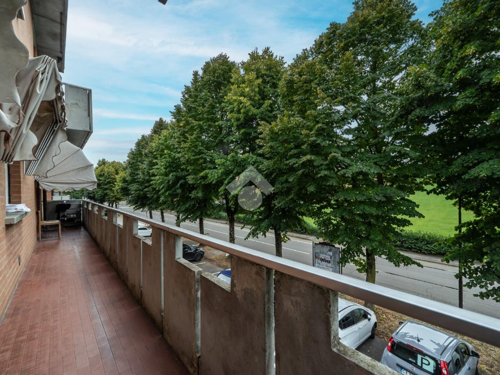 3 Schlafzimmer Wohnung in Quattro Castella, Italy, Nr. 329191