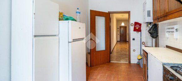 3 Schlafzimmer Wohnung in Quattro Castella, Italy, Nr. 329191 9