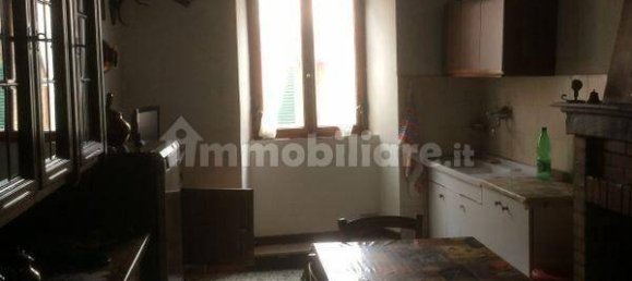 2 bedrooms Apartment in Radicondoli, Italy No. 196989 2