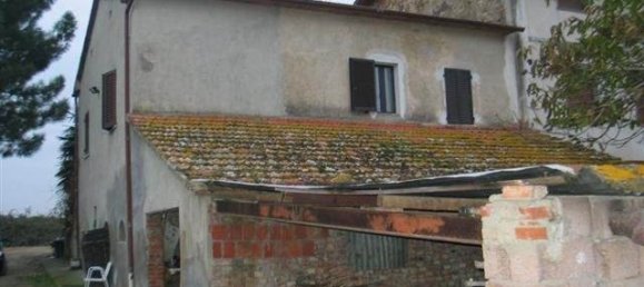 9-Zimmer Haus in Lucignano, Italy, Nr. 92073 3