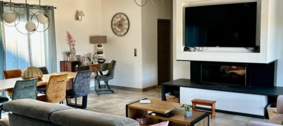 Villa de 3 dormitorios en Corte, France No. 71829 3