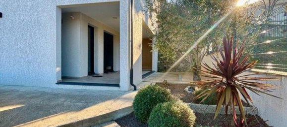 Villa de 3 dormitorios en Corte, France No. 71829 9