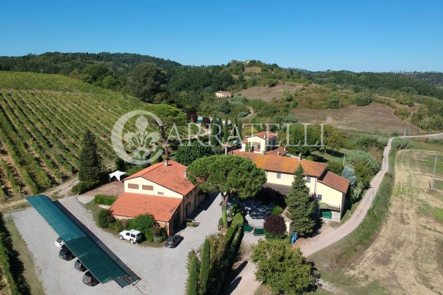 22 bedrooms House in Florence, Italy No. 78413