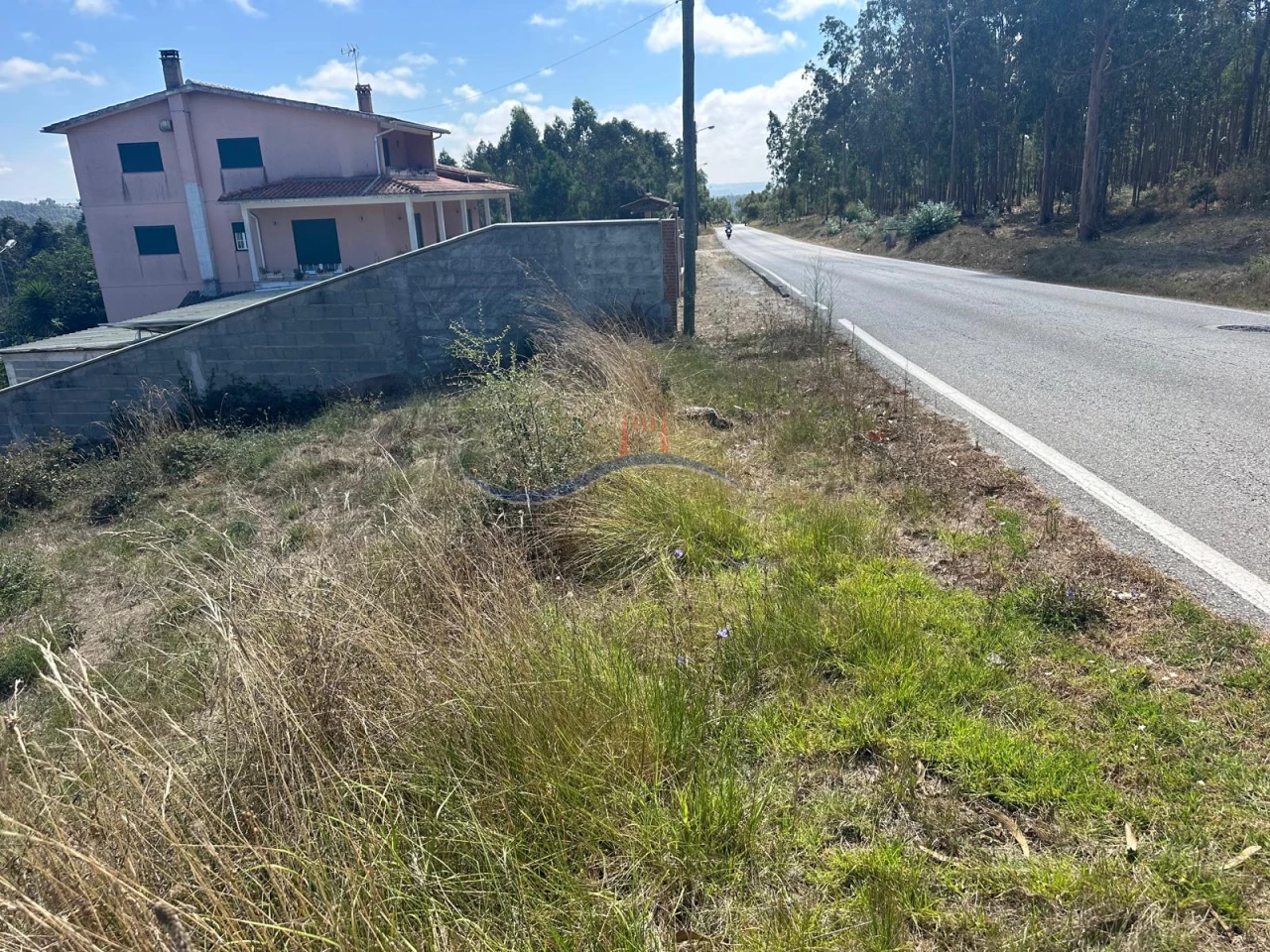  Land in Leiria, Portugal No. 265033