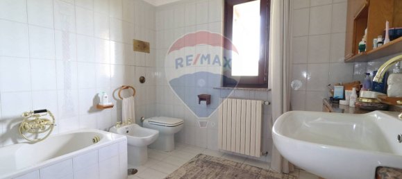 2 bedrooms Apartment in Sotto il Monte Giovanni XXIII, Italy No. 301936 22