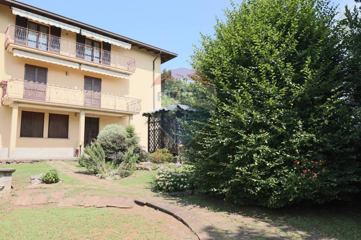 2 bedrooms Apartment in Sotto il Monte Giovanni XXIII, Italy No. 301936
