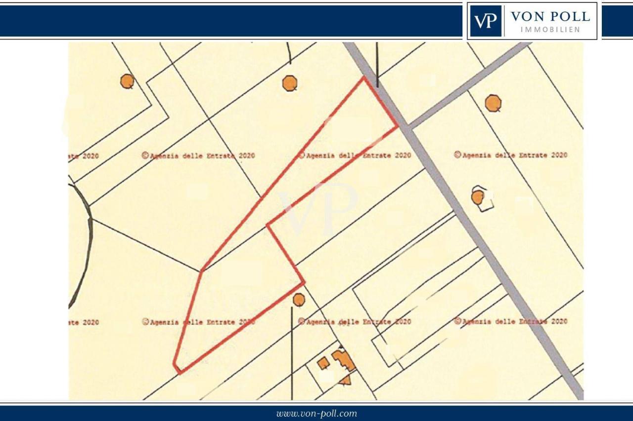Grundstück in Carovigno, Italy 8300m², Nr. 30167