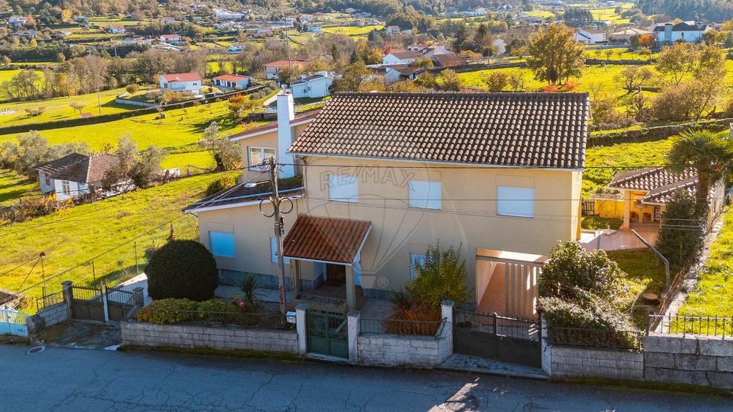 4 غرف نوم منزل في Bornes de Aguiar, Portugal رقم 22314