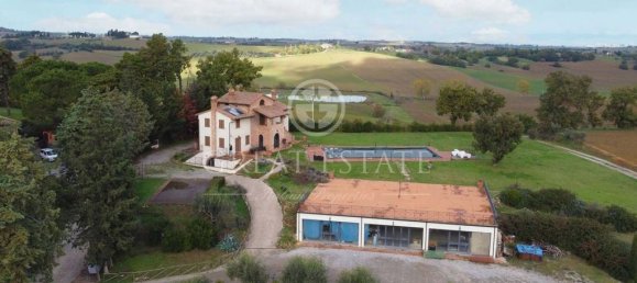 24 bedrooms House in Castiglione del Lago, Italy No. 119390 49