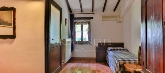 24 bedrooms House in Castiglione del Lago, Italy No. 119390 33