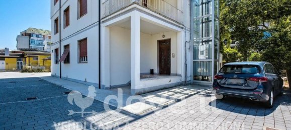 3 bedrooms Apartment in Pescara, Italy No. 293199 29