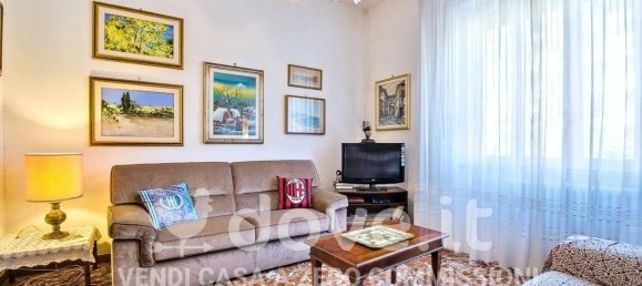 3 bedrooms Apartment in Pescara, Italy No. 293199 2