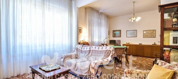3 bedrooms Apartment in Pescara, Italy No. 293199 3