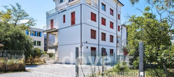 3 bedrooms Apartment in Pescara, Italy No. 293199 40