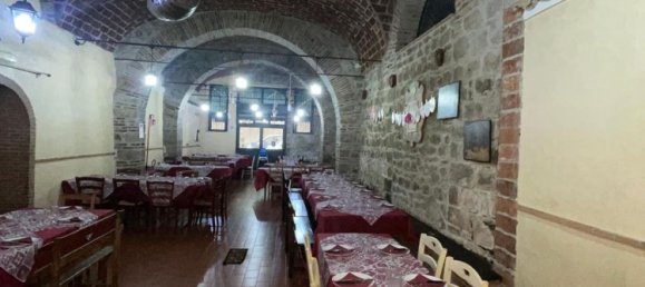 Коммерческая недвижимость 310м² в Аричча, Италия № 64174 2