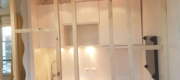 Studio à Serris, France No. 334526 20