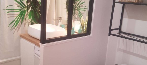 Studio à Serris, France No. 334526 22