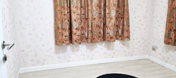 Casa de 4 dormitorios en Saphan Sung, Thailand No. 72512 19