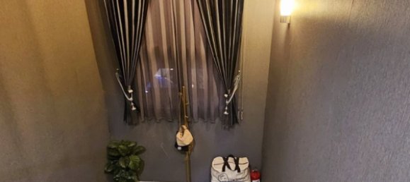 Casa de 4 dormitorios en Saphan Sung, Thailand No. 72512 12