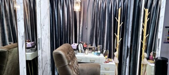 Casa de 4 dormitorios en Saphan Sung, Thailand No. 72512 2