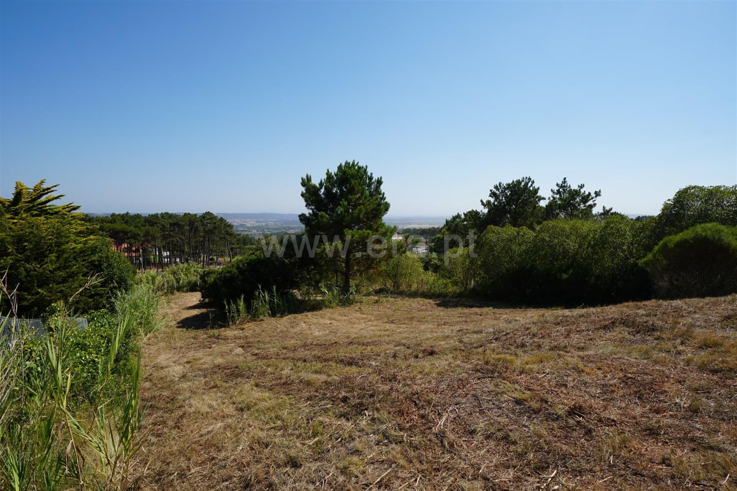 900m² Land in Sao Martinho do Porto, Portugal No. 289025