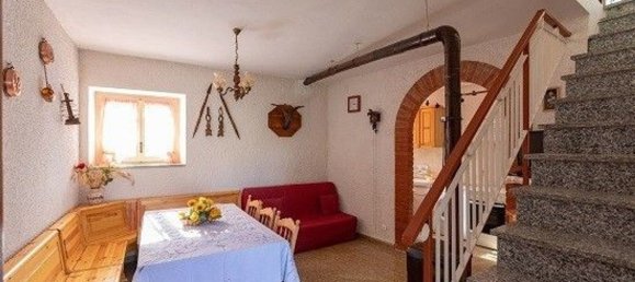 3 rooms Villa in Varese Ligure, Italy No. 31684 3