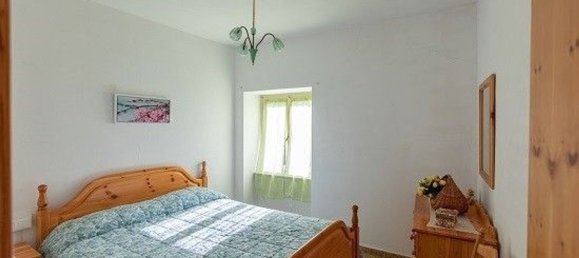3 rooms Villa in Varese Ligure, Italy No. 31684 6