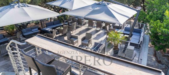 Propiedad comercial de 3 habitaciónes en Bordighera, Italy No. 9971 23
