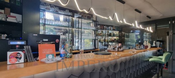 Propiedad comercial de 3 habitaciónes en Bordighera, Italy No. 9971 6