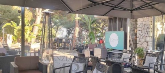 Propiedad comercial de 3 habitaciónes en Bordighera, Italy No. 9971 3