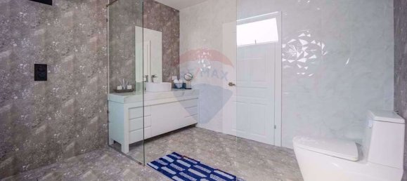 8 bedrooms Cafe / restaurant in Pattaya, Thailand No. 4272 26