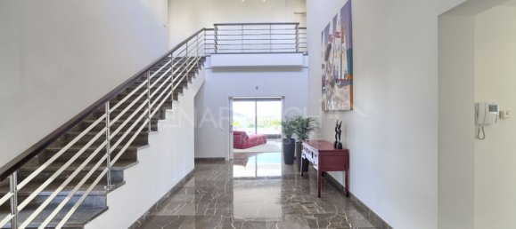 5 bedrooms Villa in Malaga, Spain No. 22687 26