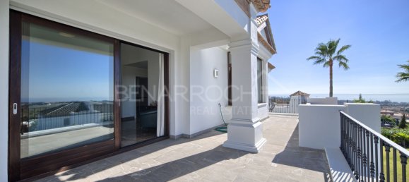 5 bedrooms Villa in Malaga, Spain No. 22687 11