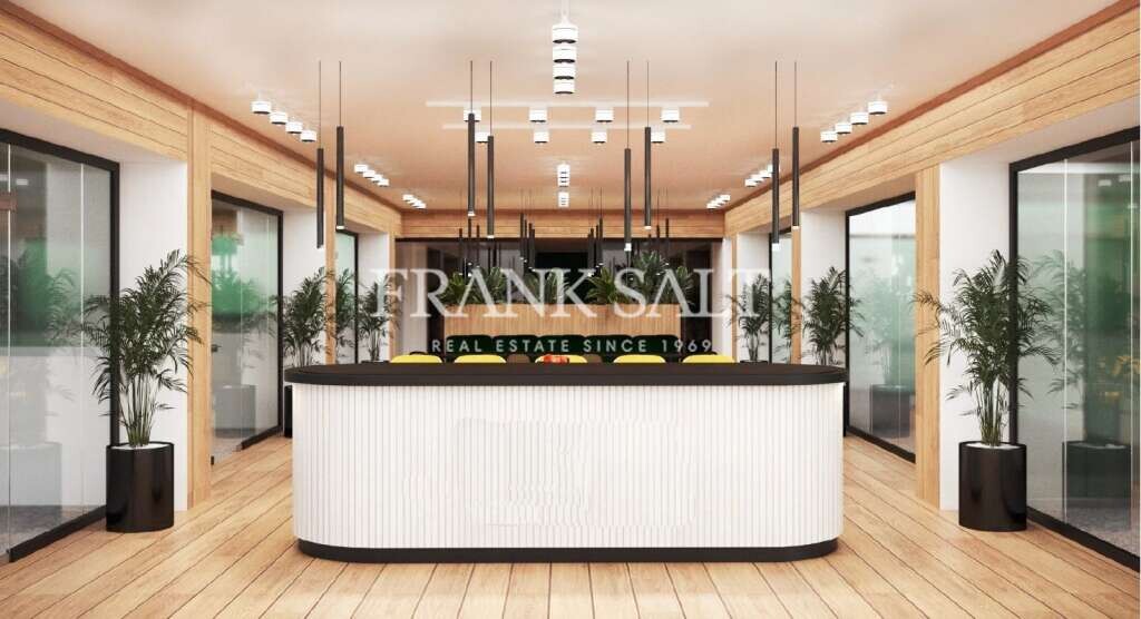 11m² Office in Saint Julian's, Malta No. 12307