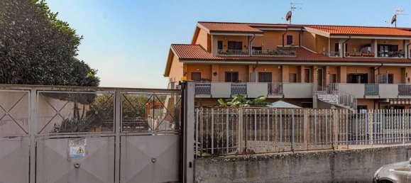 2-salle Appartement à Poli, Italy No. 28659 43