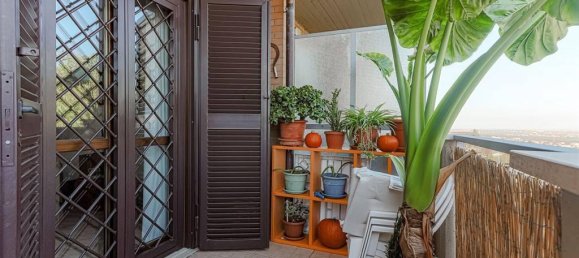 2-salle Appartement à Poli, Italy No. 28659 34