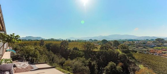 2-salle Appartement à Poli, Italy No. 28659 31