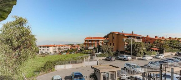 2-salle Appartement à Poli, Italy No. 28659 36