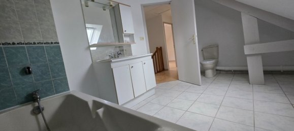 Casa de 4 dormitorios en Lecousse, France No. 270941 6