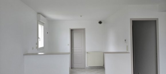 Casa de 4 dormitorios en Lecousse, France No. 270941 3