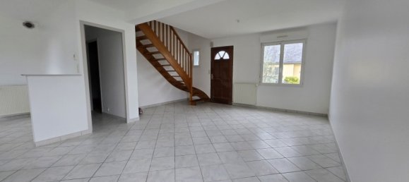 Casa de 4 dormitorios en Lecousse, France No. 270941 7