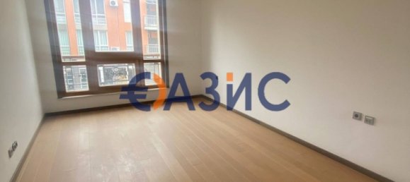 Apartamento de 3 dormitorios en Sveti Vlas, Bulgaria No. 974 31